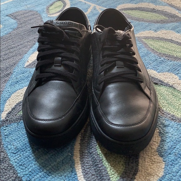 gucci common low gg trainers